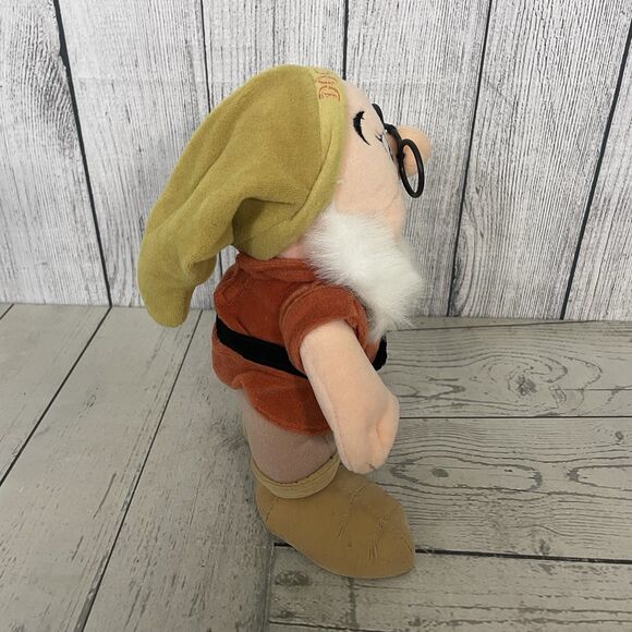 Disney Store Doc Plush 10” – Snow White and the Seven Dwarfs VTG 90s – Rare - Picture 6 of 9